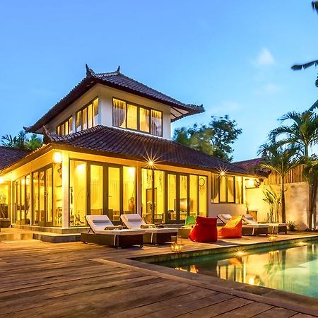 Luxury Villa Kudeta 300M Beach And Heart Of Seminyak Extérieur photo